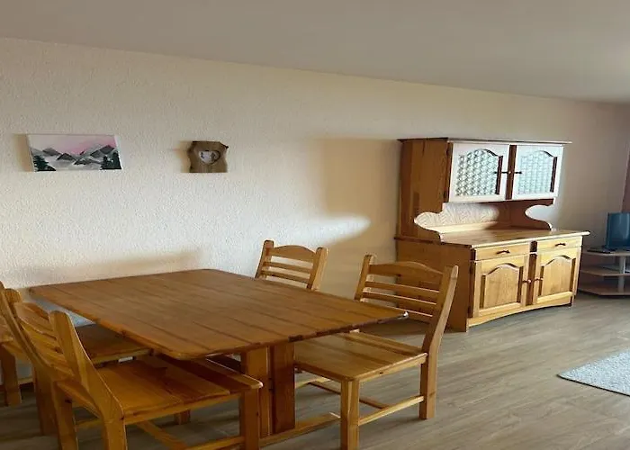 Near Piste Des Mayens Ski-slope 아파트