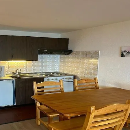 Near Piste Des Mayens Ski-slope Appartement *
