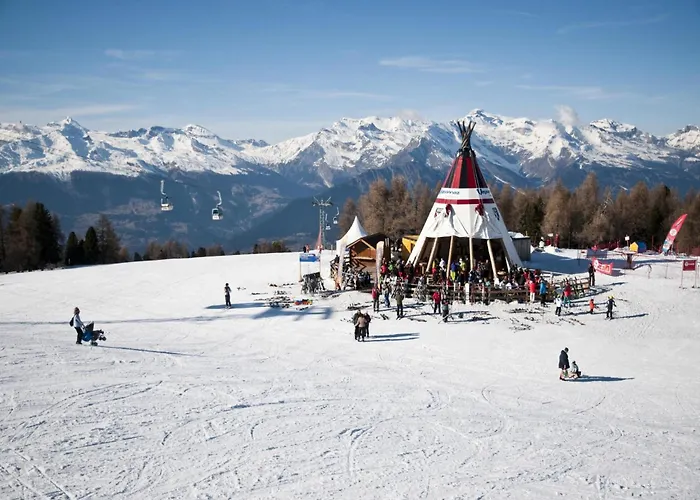 Near Piste Des Mayens Ski-slope Veysonnaz