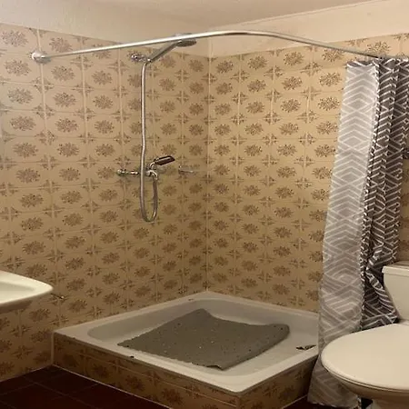 Near Piste Des Mayens Ski-slope Veysonnaz